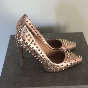 Rene Pearl Pointed Heels (Rose Gold)